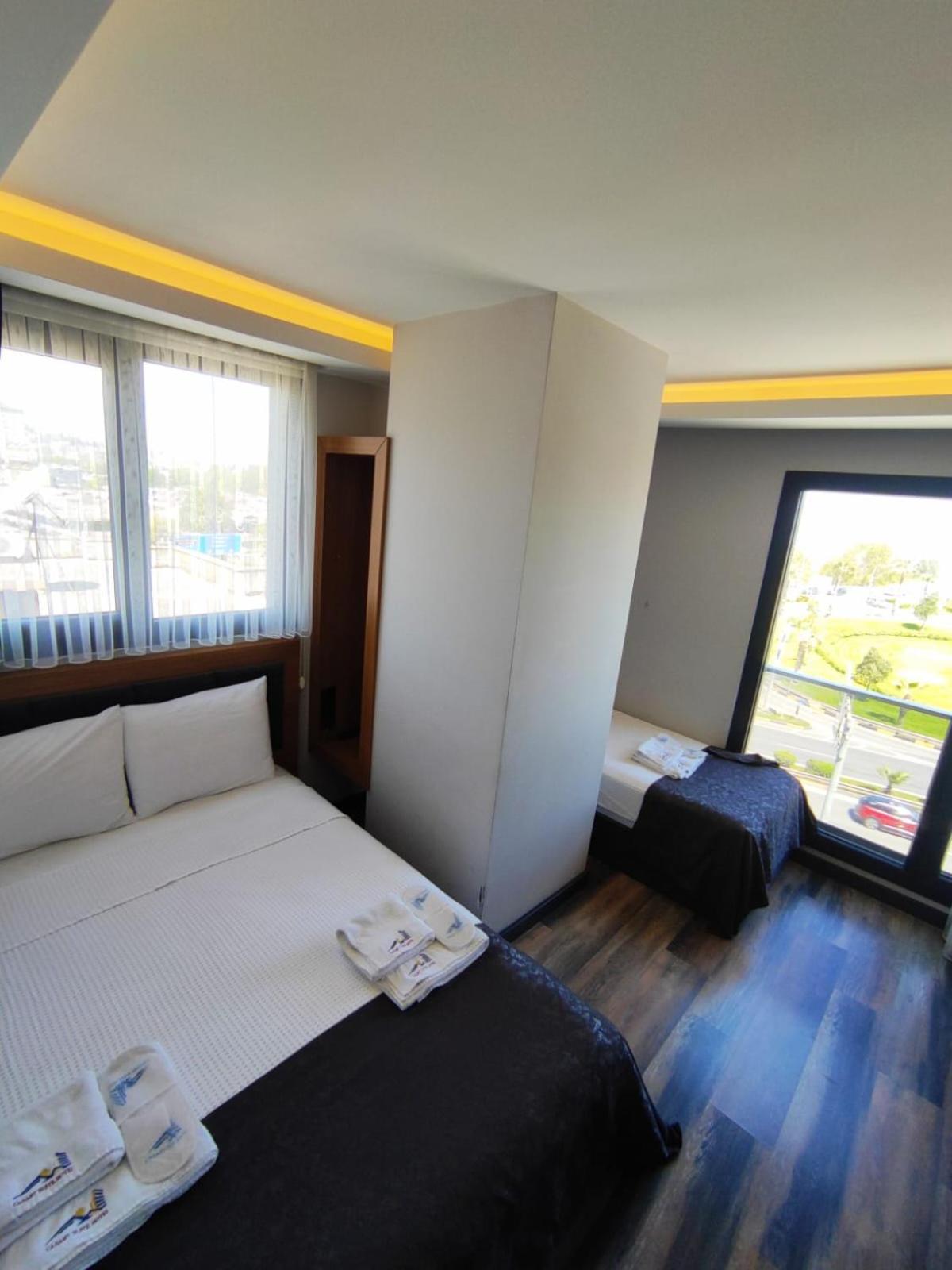 Canary Suite Otel Trabzon Bagian luar foto