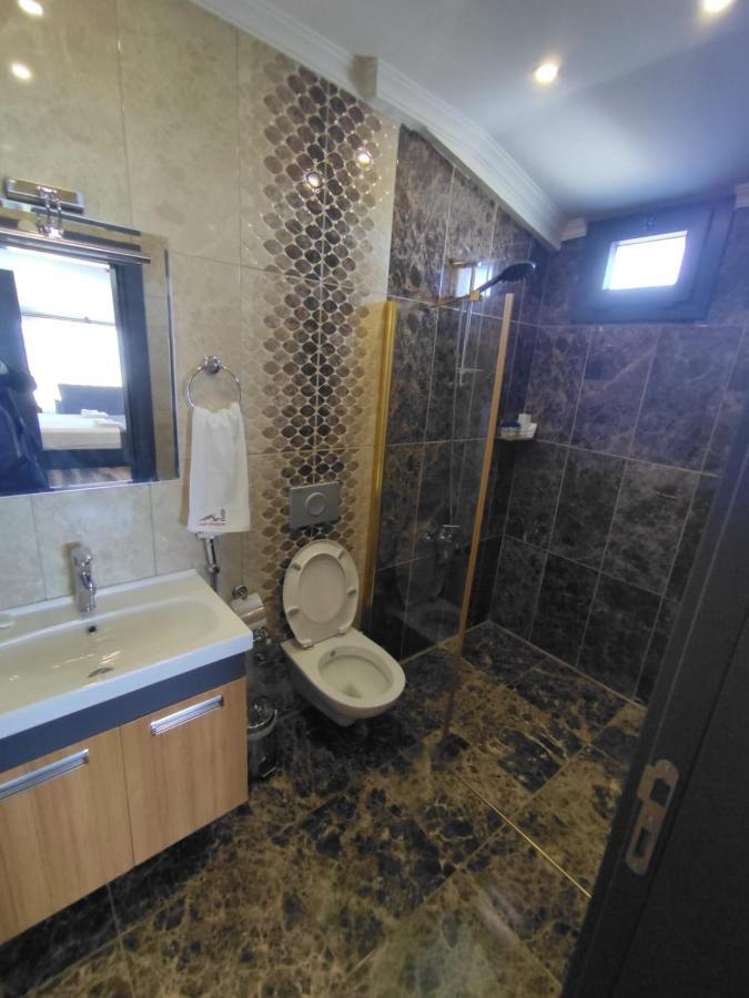 Canary Suite Otel Trabzon Bagian luar foto