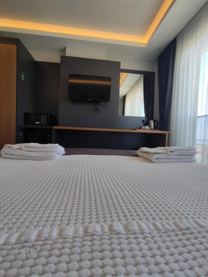 Canary Suite Otel Trabzon Bagian luar foto