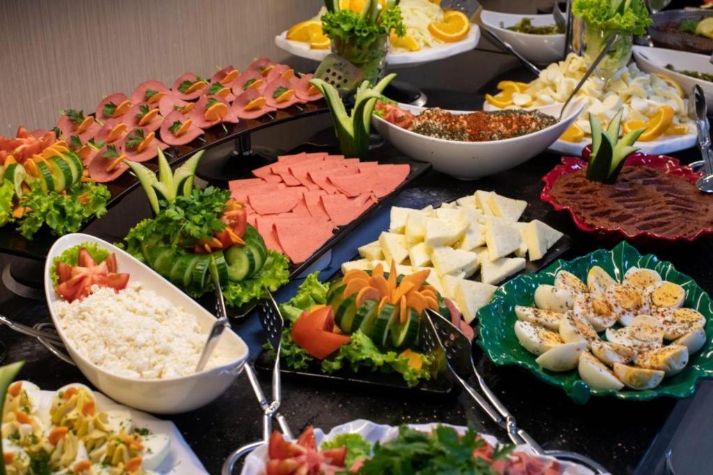 Canary Suite Otel Trabzon Bagian luar foto